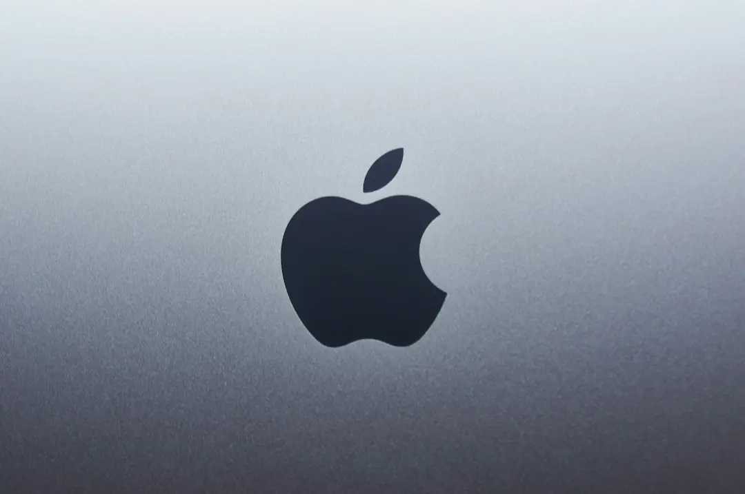 Apple declară că iPhone Duo a stârnit o vânzare de excepție